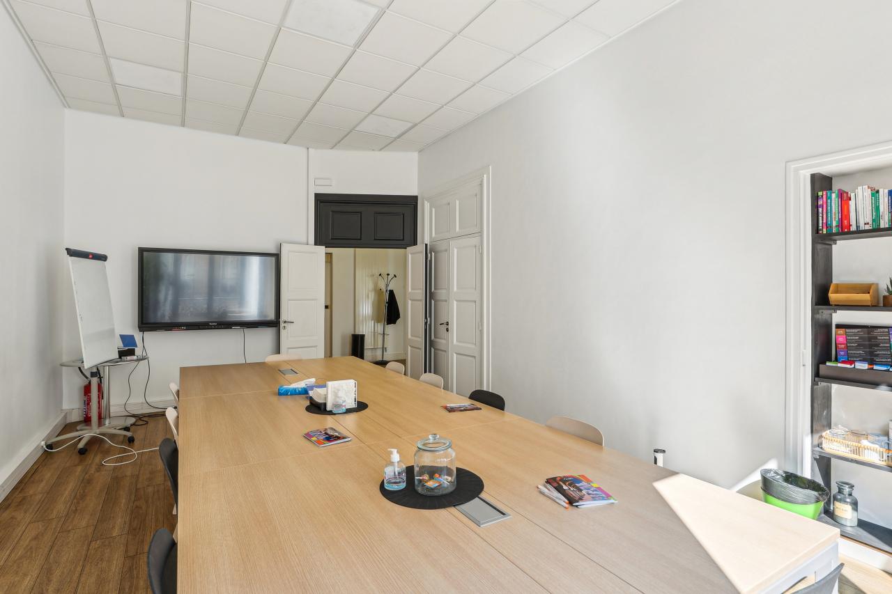 Bureau Paris 186m² Location bureau Paris OLBUR2101474 9